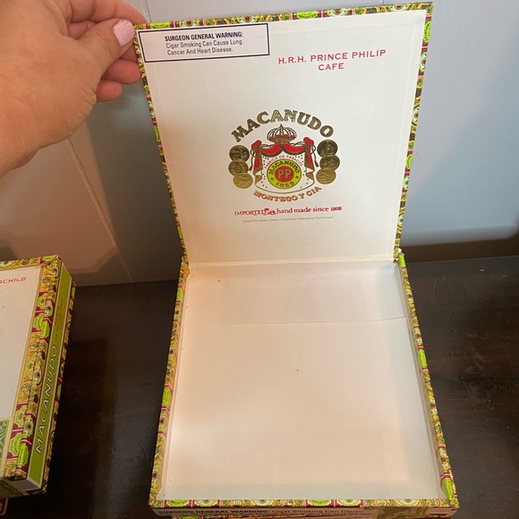Macanudo Empty wooden cigar boxes Lot set of 2 - Picture 4 of 7